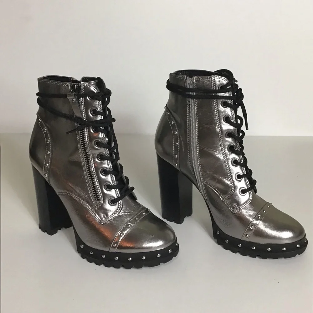 ALDO Silver Metallic Lace Up Military Leather Ankle Boots Isidro Sz 6/36 EU EUC